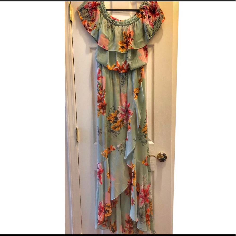 Express floral dress size 4